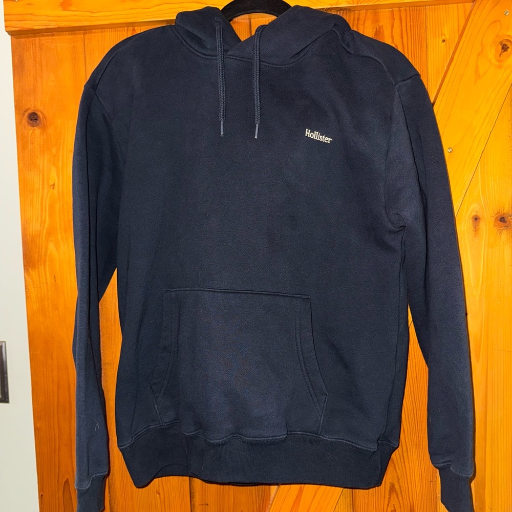Hollister Men's Dark Blue Hoodie